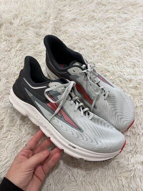 ALTRA Men's Torin 6 Running Shoe - Men’s - Size 12 - Gray/Red